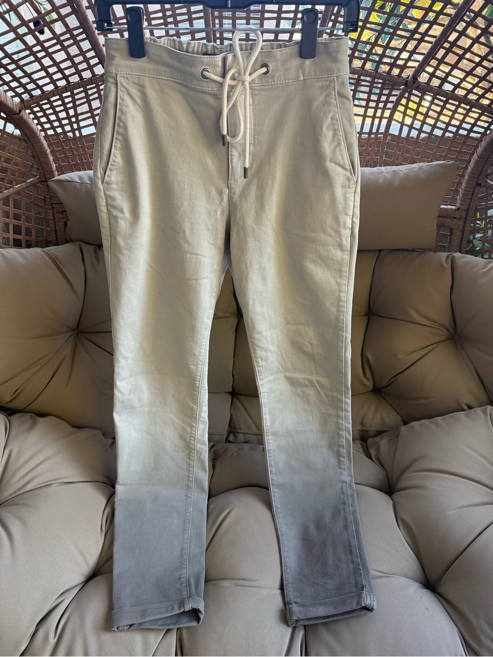 PAIGE Men's Ombre Drawstring Joggers in Cream to Gray